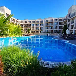 diamond-beach-sarafovo-by-kp.burgashotels.net/