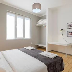 Apartment Bluewaveplace - Stylish 2 Bedroom In Center Of