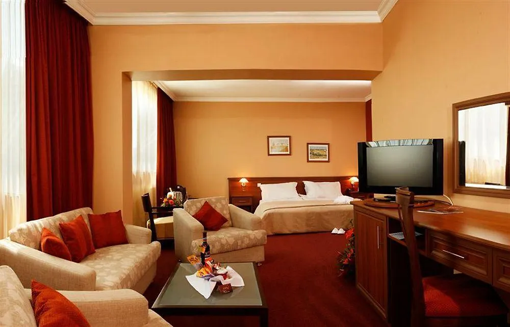 Expo Hotel Sofia 4*,