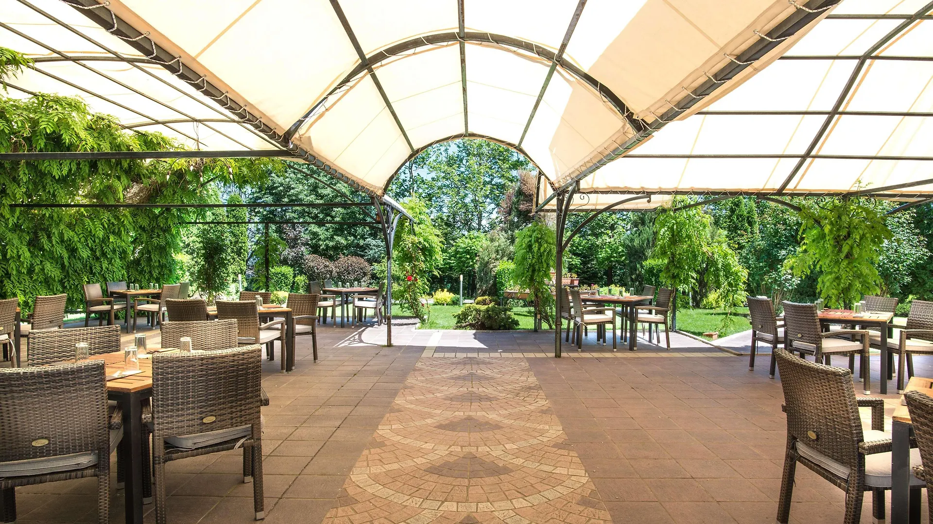 Expo Hotel София